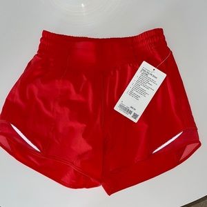Lululemon Red Hotty Hot HR SHORT 4” Lined